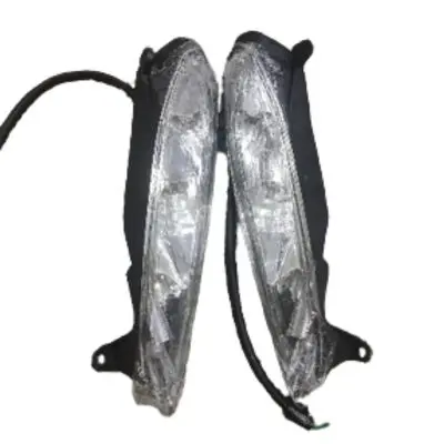 Luces De Cruce Traseras Direccionales Cola Moto Scooter Empire New Runner 150 Par